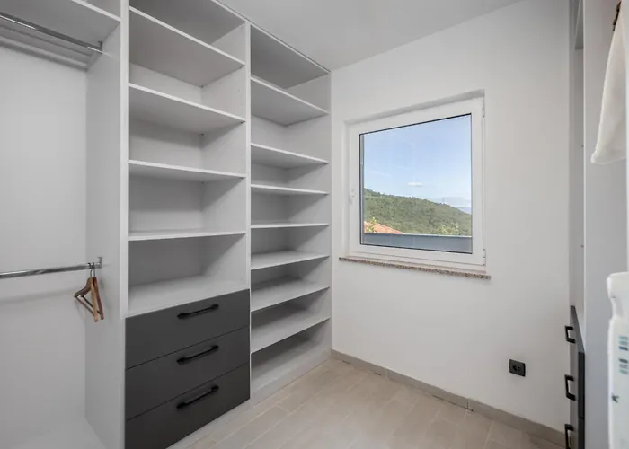 ヴィラ Luxury Villa Carrera With Private Pool - Opatija Area
