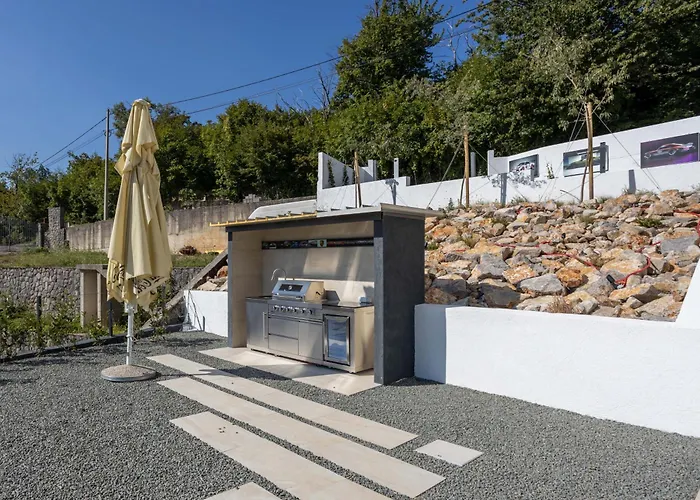 Luxury Villa Carrera With Private Pool - Opatija Area Veprinac