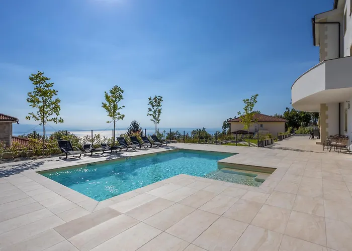 Luxury Villa Carrera With Private Pool - Opatija Area ヴィラ Veprinac