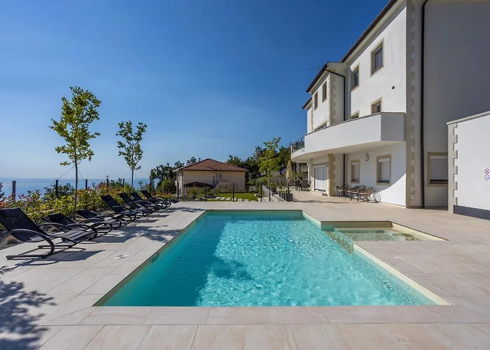 Luxury Villa Carrera With Private Pool - Opatija Area Veprinac