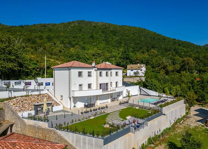 ヴィラ Luxury Villa Carrera With Private Pool - Opatija Area Veprinac