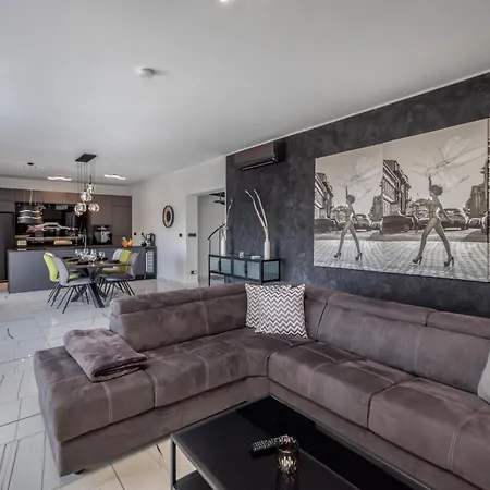Luxury Carrera With Private Pool - Opatija Area Veprinac