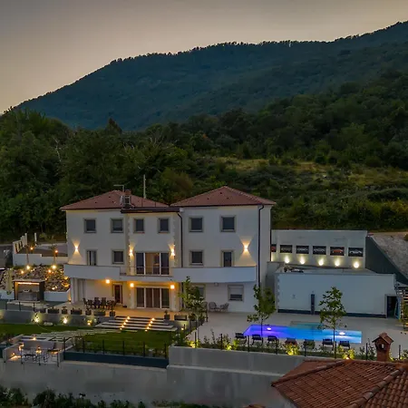 Vilă Luxury Carrera With Private Pool - Opatija Area Veprinac
