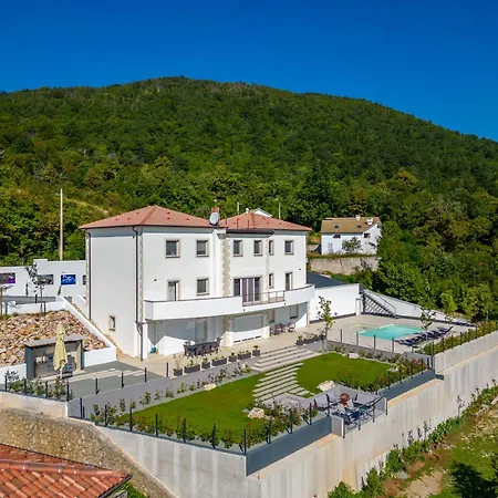 Vilă Luxury Carrera With Private Pool - Opatija Area Veprinac